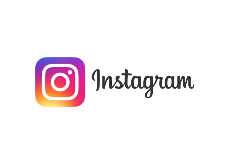 Instagramアカウントはこちら♪♪miles by THE'RA吉祥寺はオシャレなヘアアレンジなどをPOSTしてます☆