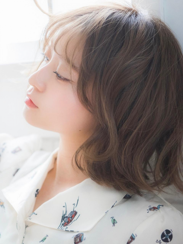 【アラフォー必見】白髪染めこそイルミナカラーがおすすめ！白髪をキレイに見せる染め方とは？